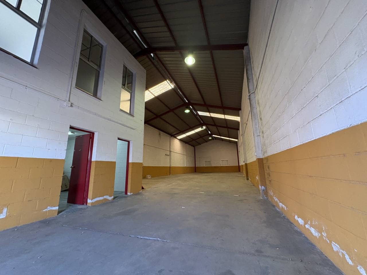 Biznes na sprzedaż w La Palma del Condado - 200 000 € (Ref: 9895675)