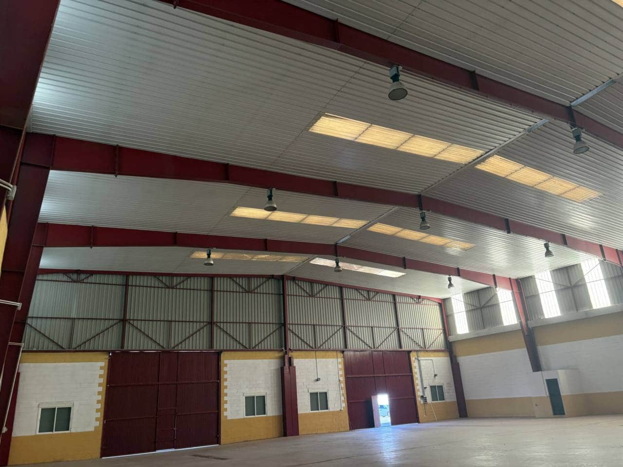 Commercieel te koop in La Palma del Condado - € 1.300.000 (Ref: 9900016)