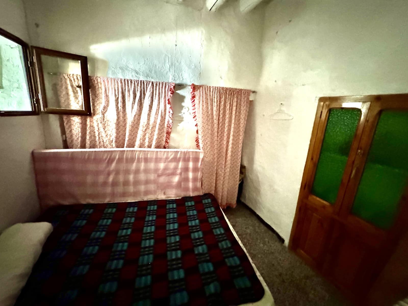 4 soveværelse Byhus til salg i Berchules - € 33.000 (Ref: 9186047)