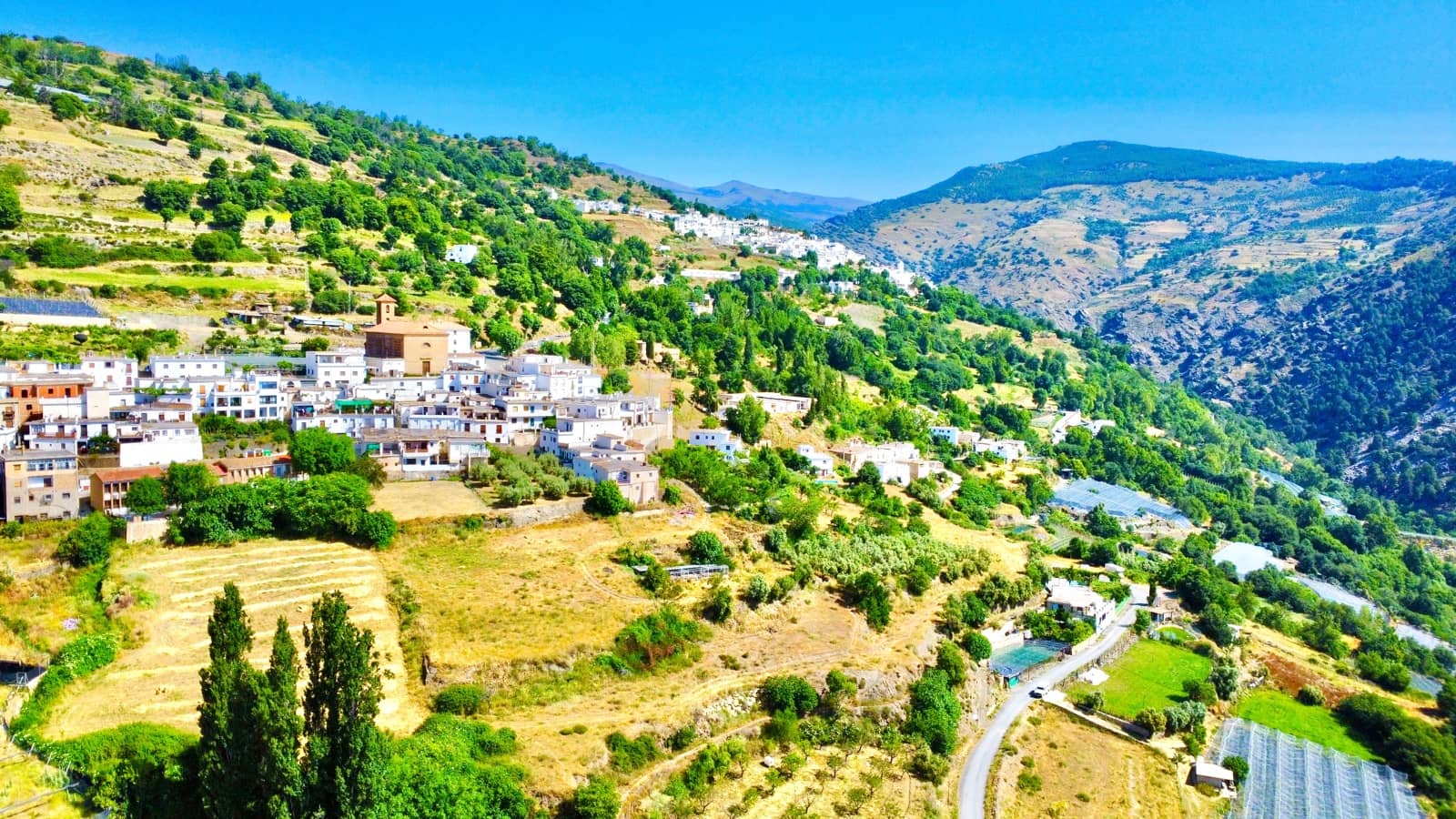 4 soveværelse Byhus til salg i Berchules - € 33.000 (Ref: 9186047)