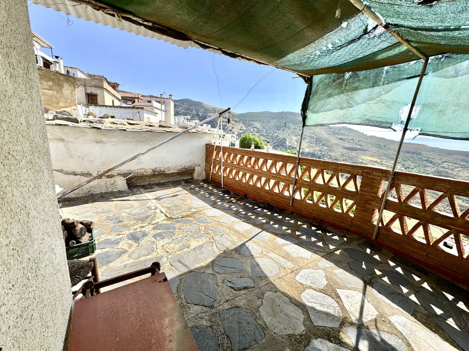 4 soveværelse Byhus til salg i Berchules - € 33.000 (Ref: 9186047)