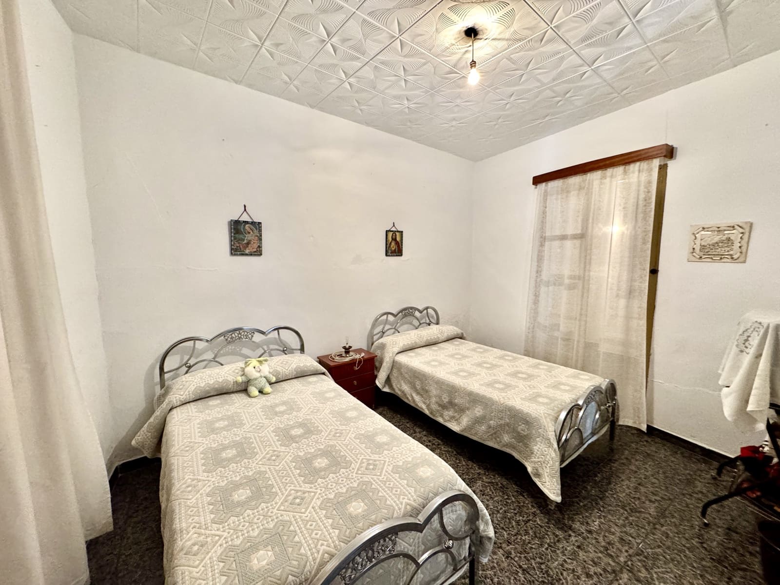 12 soveværelse Byhus til salg i Nevada - € 129.500 (Ref: 9186090)