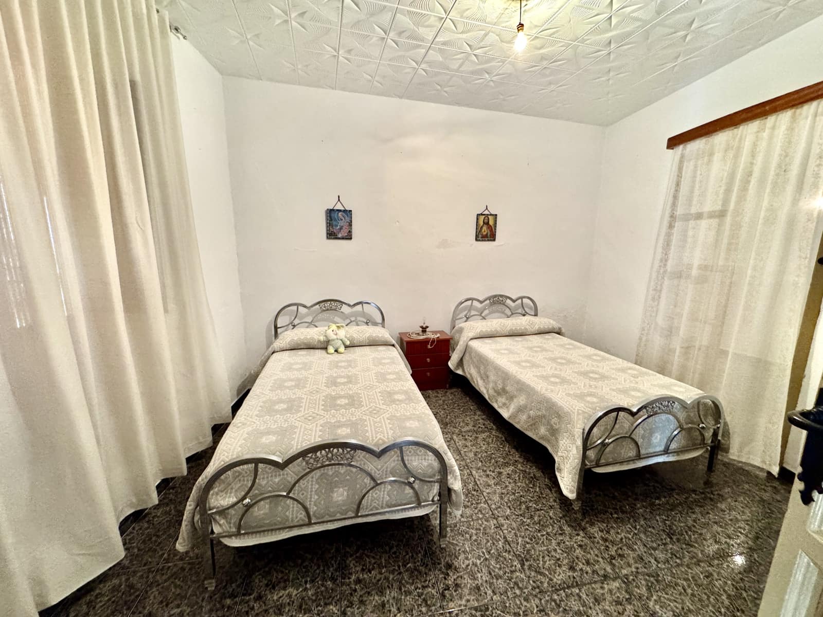 12 soveværelse Byhus til salg i Nevada - € 129.500 (Ref: 9186090)