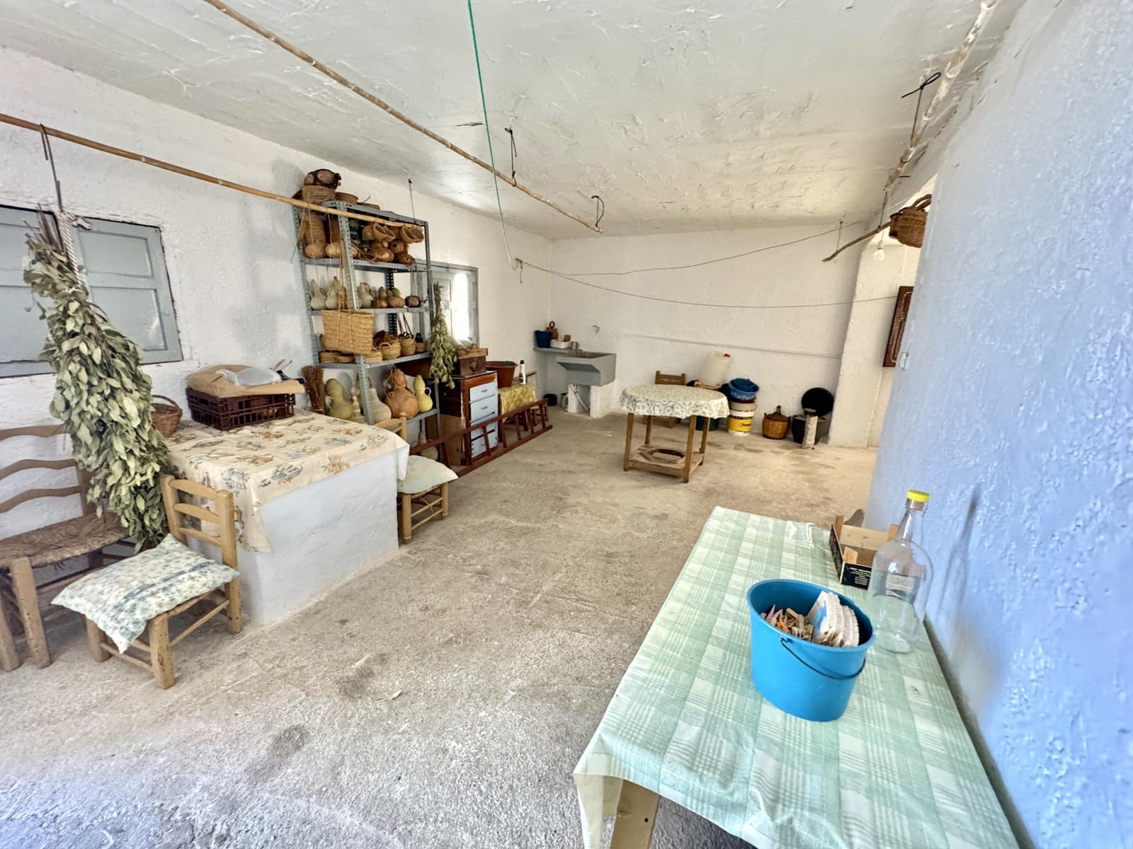 12 soveværelse Byhus til salg i Nevada - € 129.500 (Ref: 9186090)