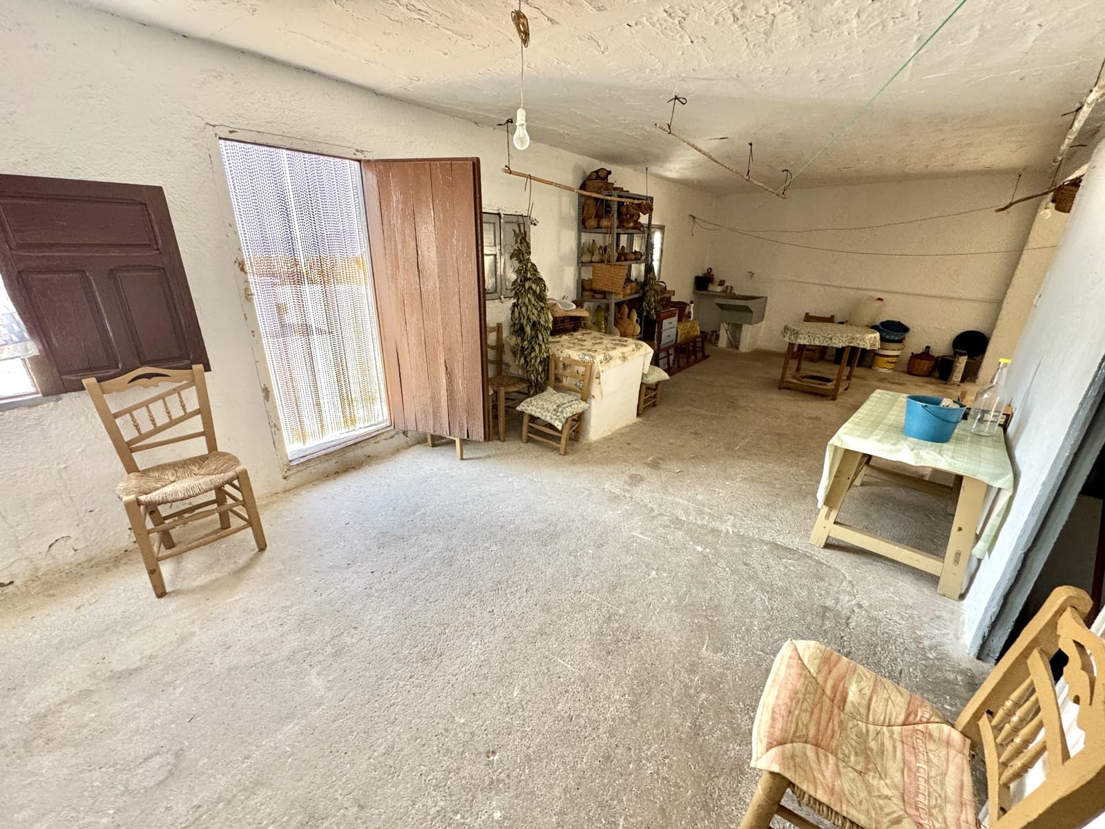 12 soveværelse Byhus til salg i Nevada - € 129.500 (Ref: 9186090)