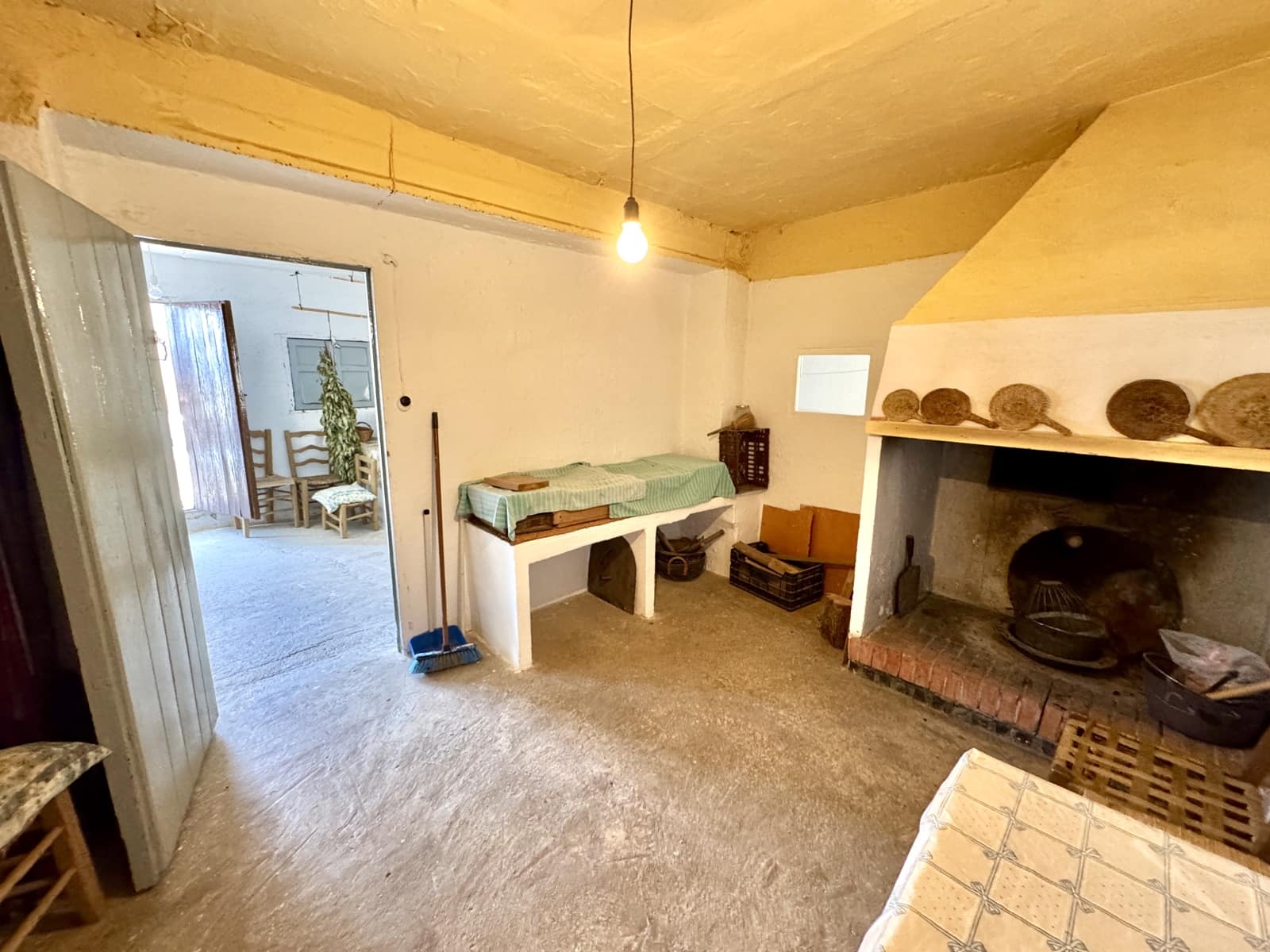 12 soveværelse Byhus til salg i Nevada - € 129.500 (Ref: 9186090)