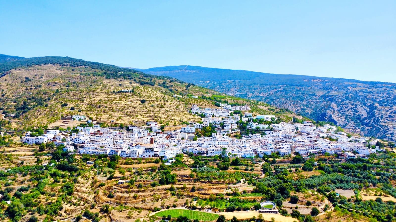 12 soveværelse Byhus til salg i Nevada - € 129.500 (Ref: 9186090)