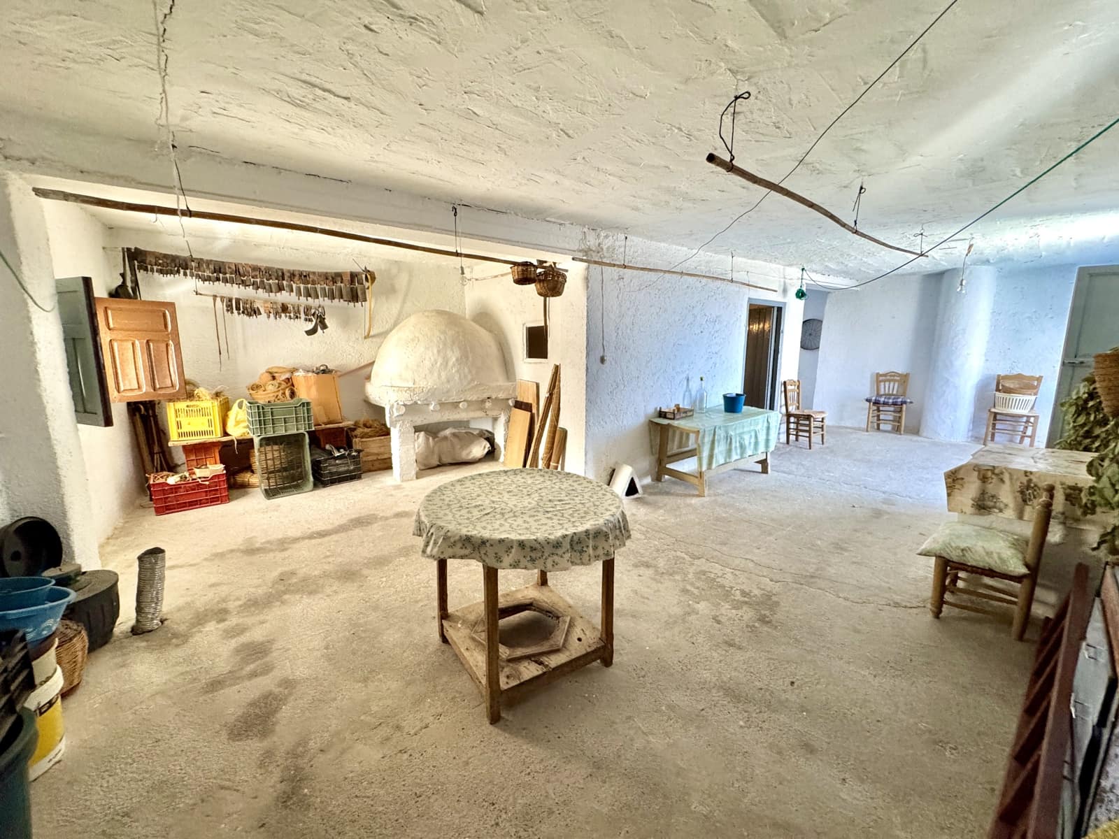 12 soveværelse Byhus til salg i Nevada - € 129.500 (Ref: 9186090)