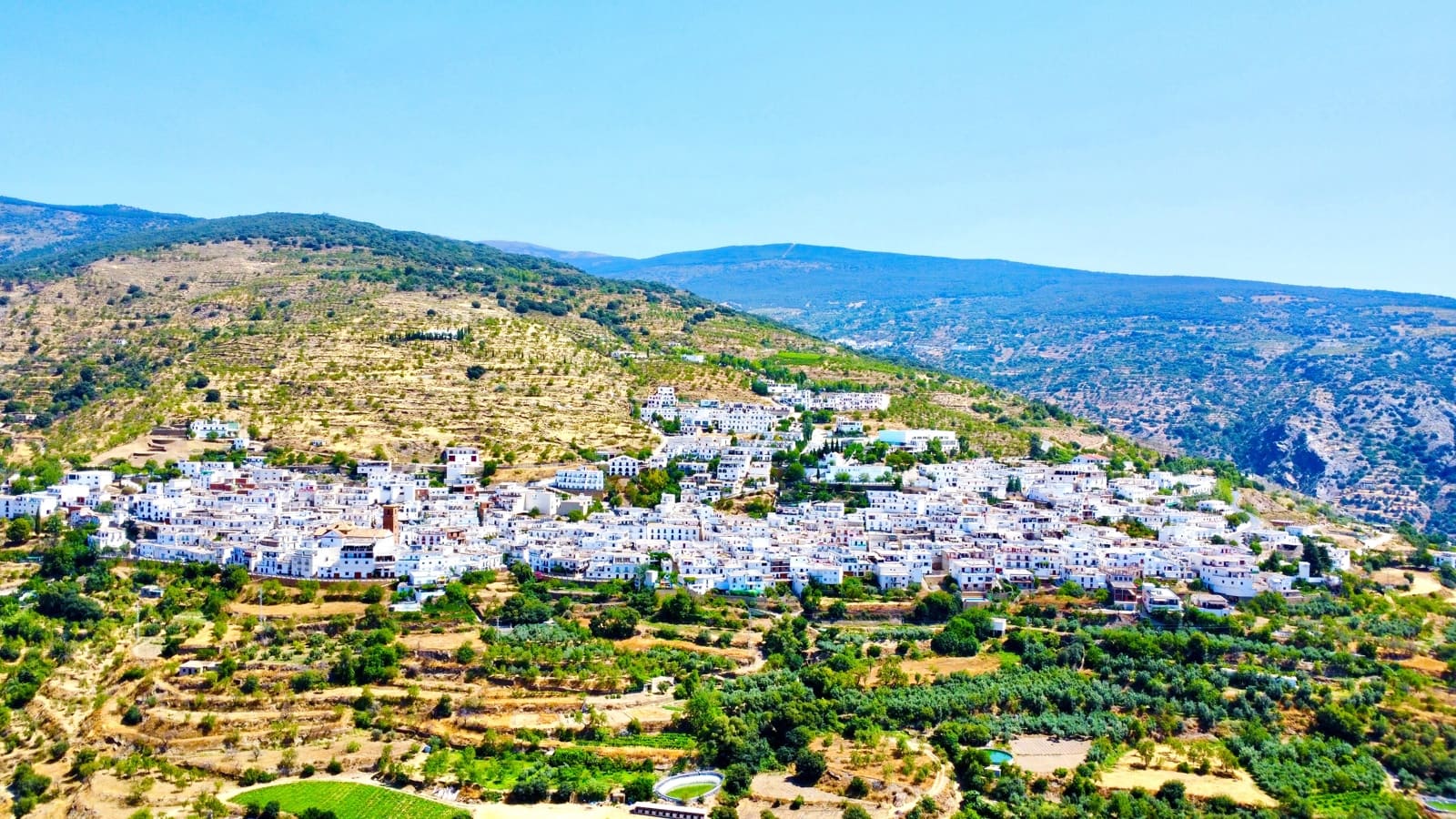 12 soveværelse Byhus til salg i Nevada - € 129.500 (Ref: 9186090)