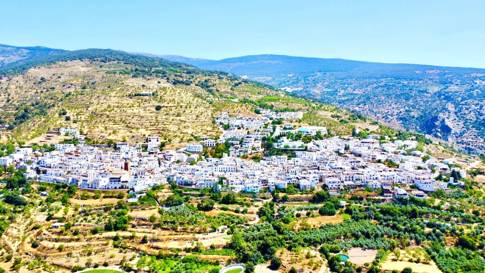 12 soveværelse Byhus til salg i Nevada - € 129.500 (Ref: 9186090)