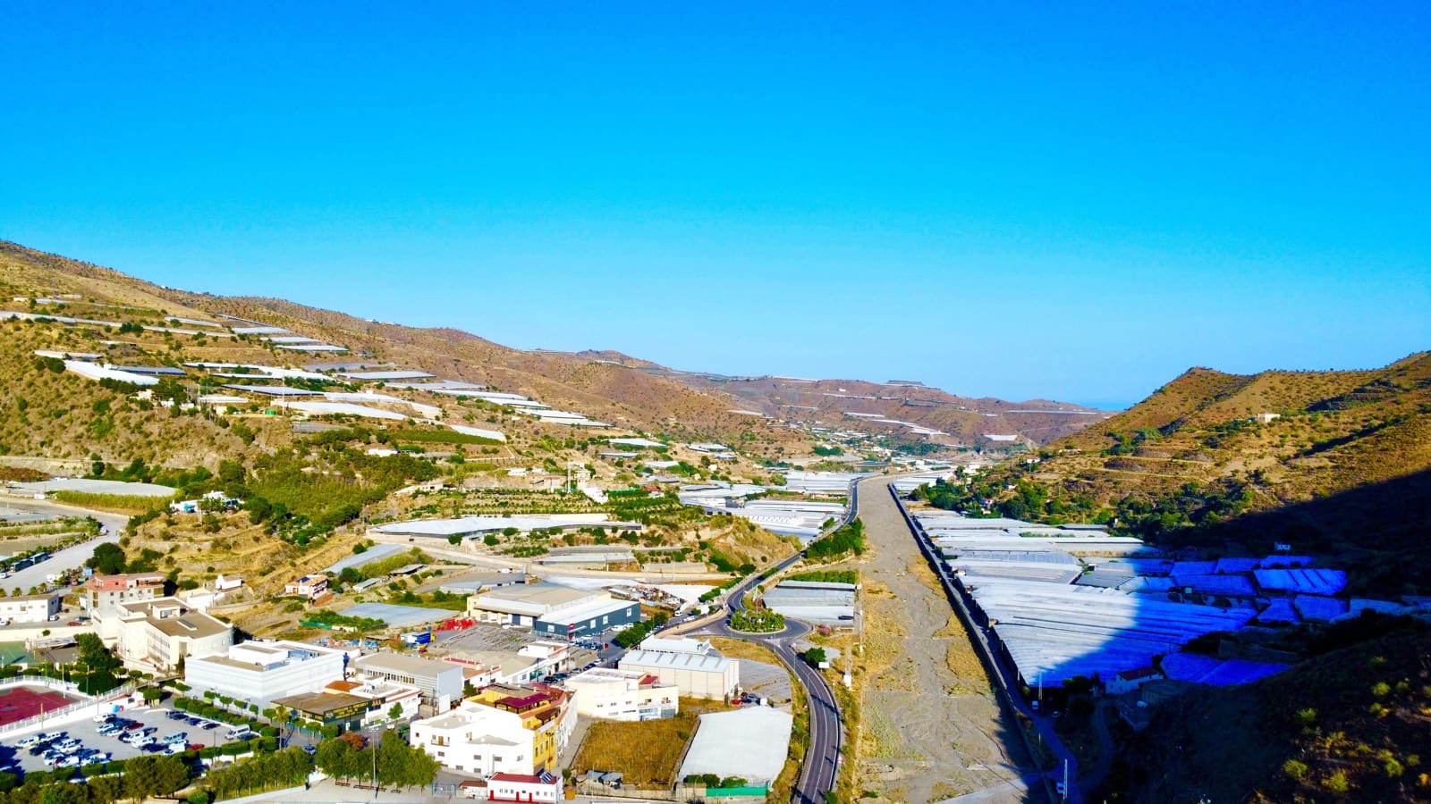 3 soveværelse Penthouse til salg i Albunol - € 135.000 (Ref: 9186093)