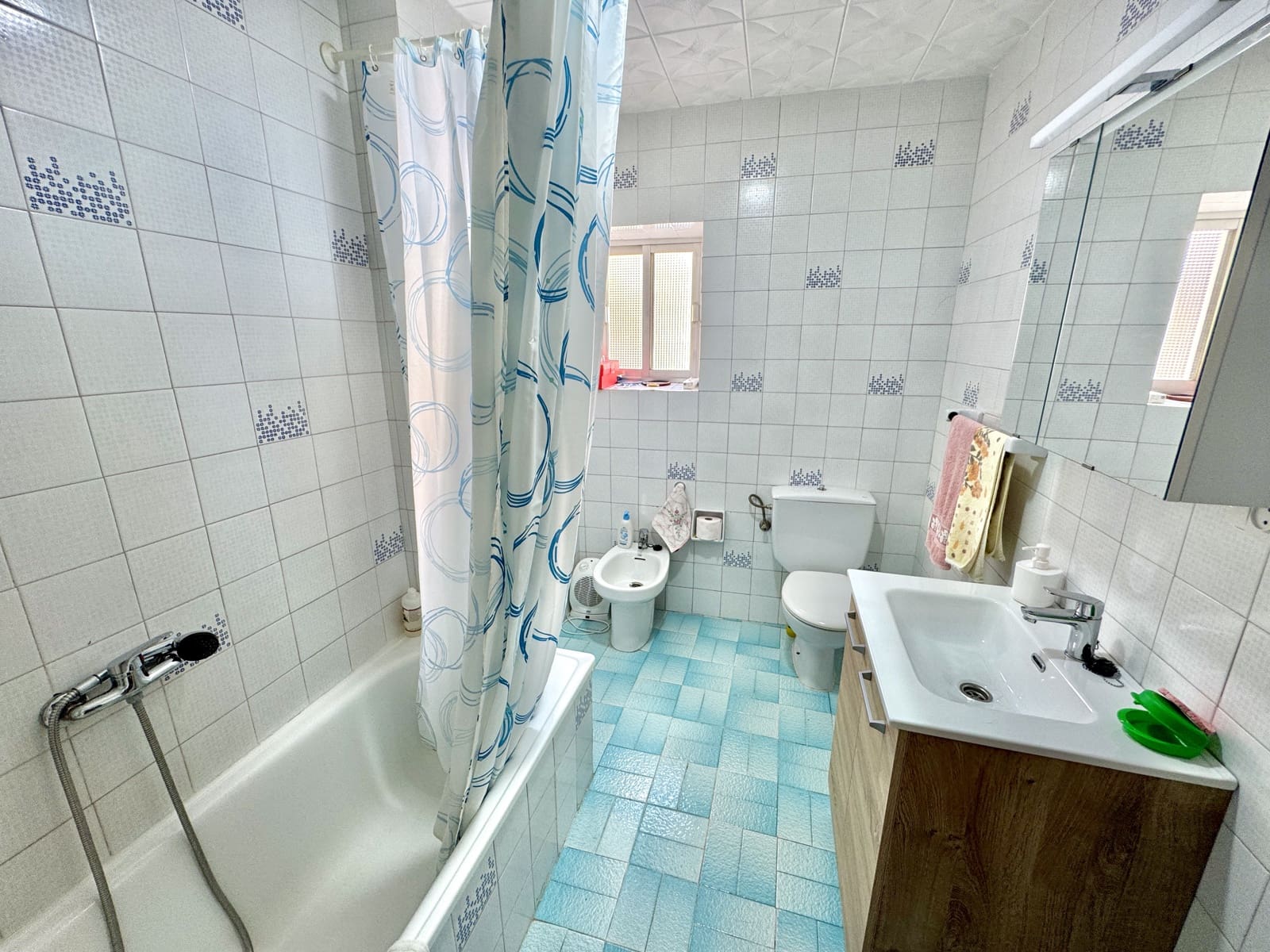 3 bedroom Townhouse for sale in Cadiar with garage - € 130,000 (Ref: 9186094)