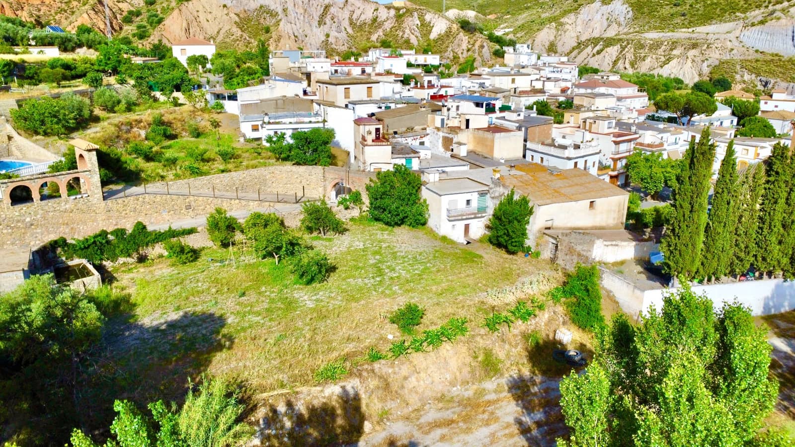 3 bedroom Townhouse for sale in Cadiar with garage - € 130,000 (Ref: 9186094)