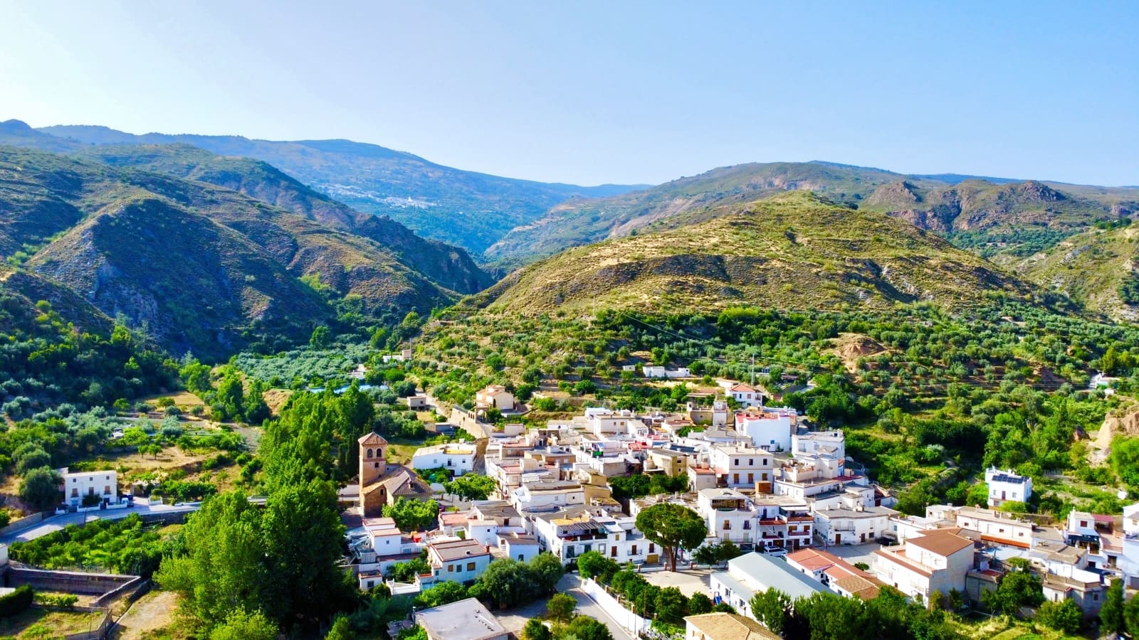 3 bedroom Townhouse for sale in Cadiar with garage - € 130,000 (Ref: 9186094)