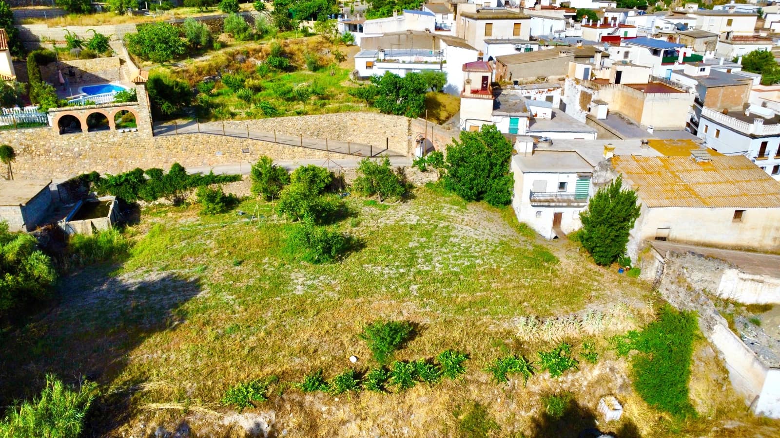 3 bedroom Townhouse for sale in Cadiar with garage - € 130,000 (Ref: 9186094)