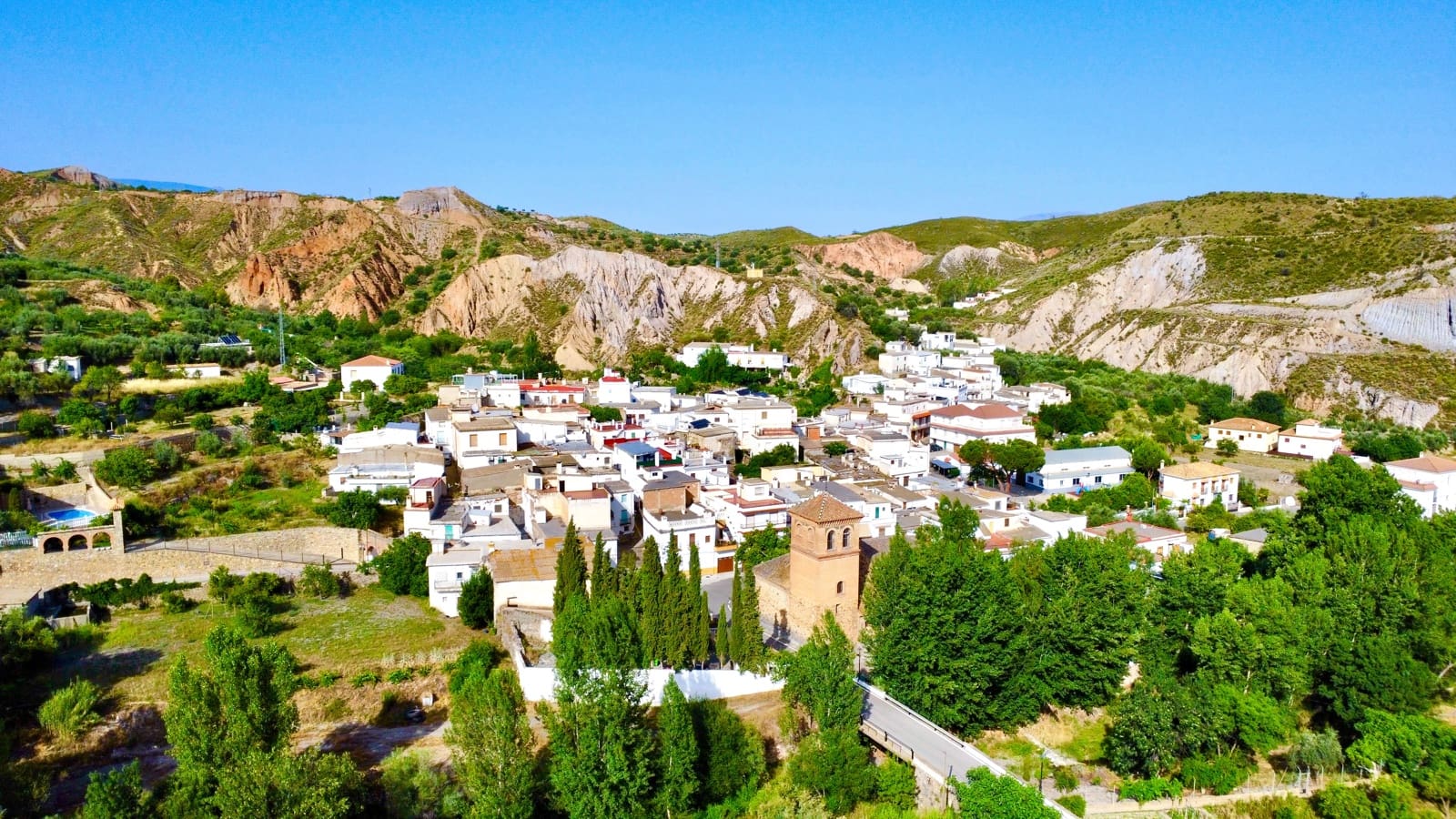 3 bedroom Townhouse for sale in Cadiar with garage - € 130,000 (Ref: 9186094)