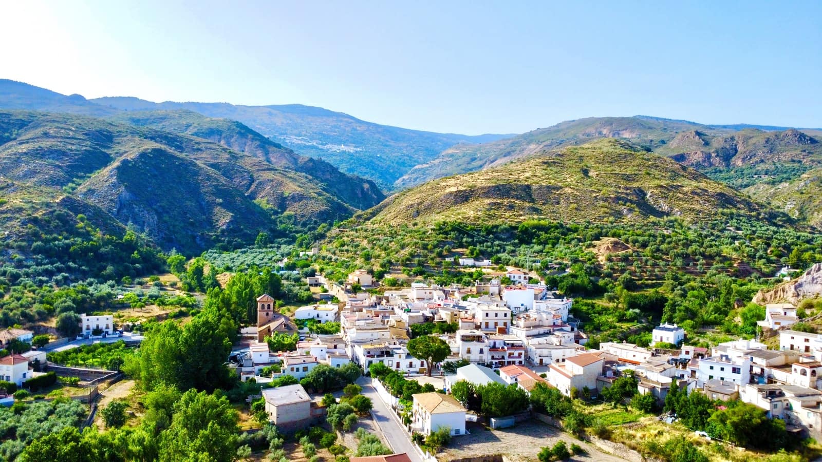 3 bedroom Townhouse for sale in Cadiar with garage - € 130,000 (Ref: 9186094)