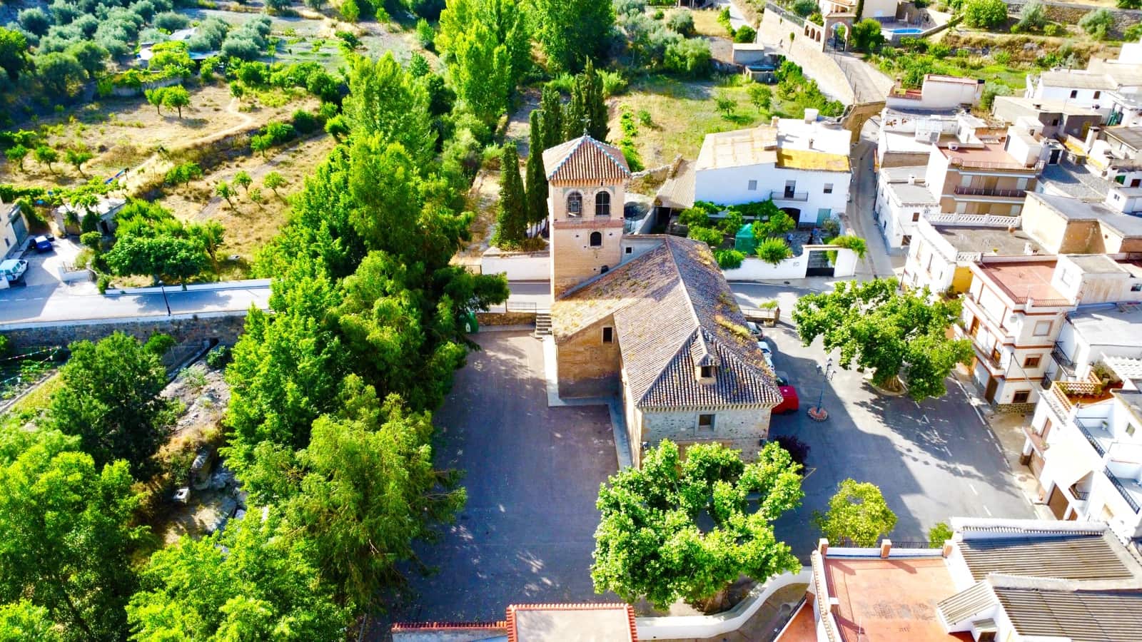 3 bedroom Townhouse for sale in Cadiar with garage - € 130,000 (Ref: 9186094)