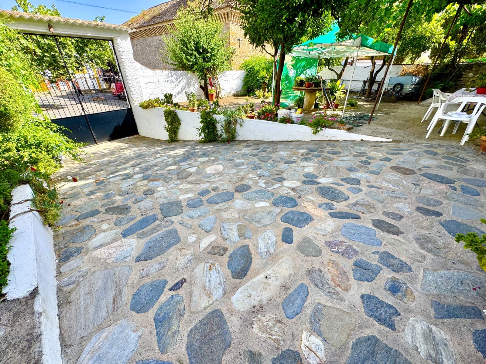 3 bedroom Townhouse for sale in Cadiar with garage - € 130,000 (Ref: 9186094)