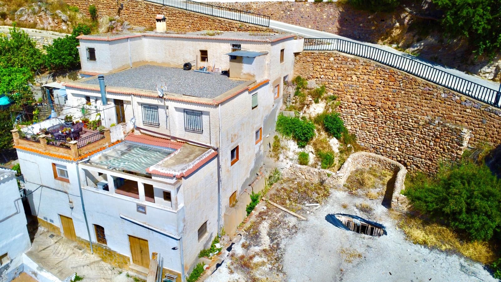 3 bedroom Townhouse for sale in Murtas - € 65,000 (Ref: 9186096)