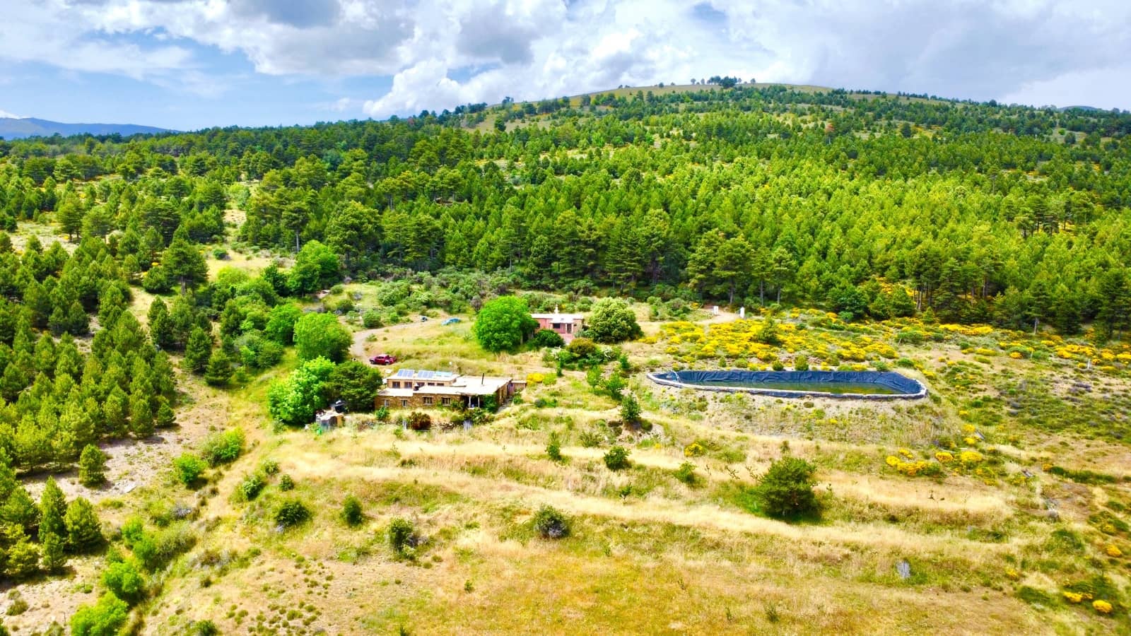 9 soverom Finca/Herregård til salgs i Valor med svømmebasseng garasje - € 230 000 (Ref: 9186097)