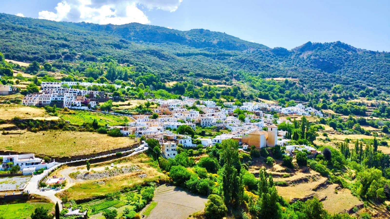 3 soveværelse Lejlighed til salg i Bubion med swimmingpool - € 120.000 (Ref: 9186107)