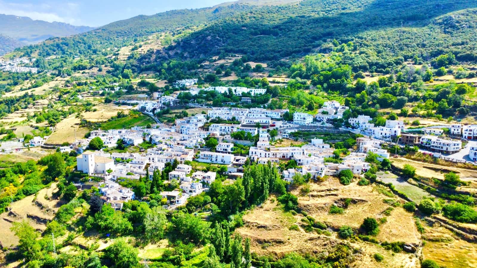 3 soveværelse Lejlighed til salg i Bubion med swimmingpool - € 120.000 (Ref: 9186107)