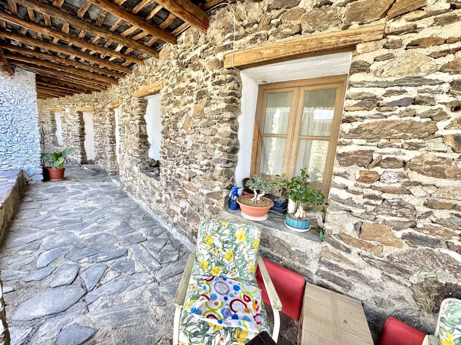 3 soveværelse Lejlighed til salg i Bubion med swimmingpool - € 120.000 (Ref: 9186107)