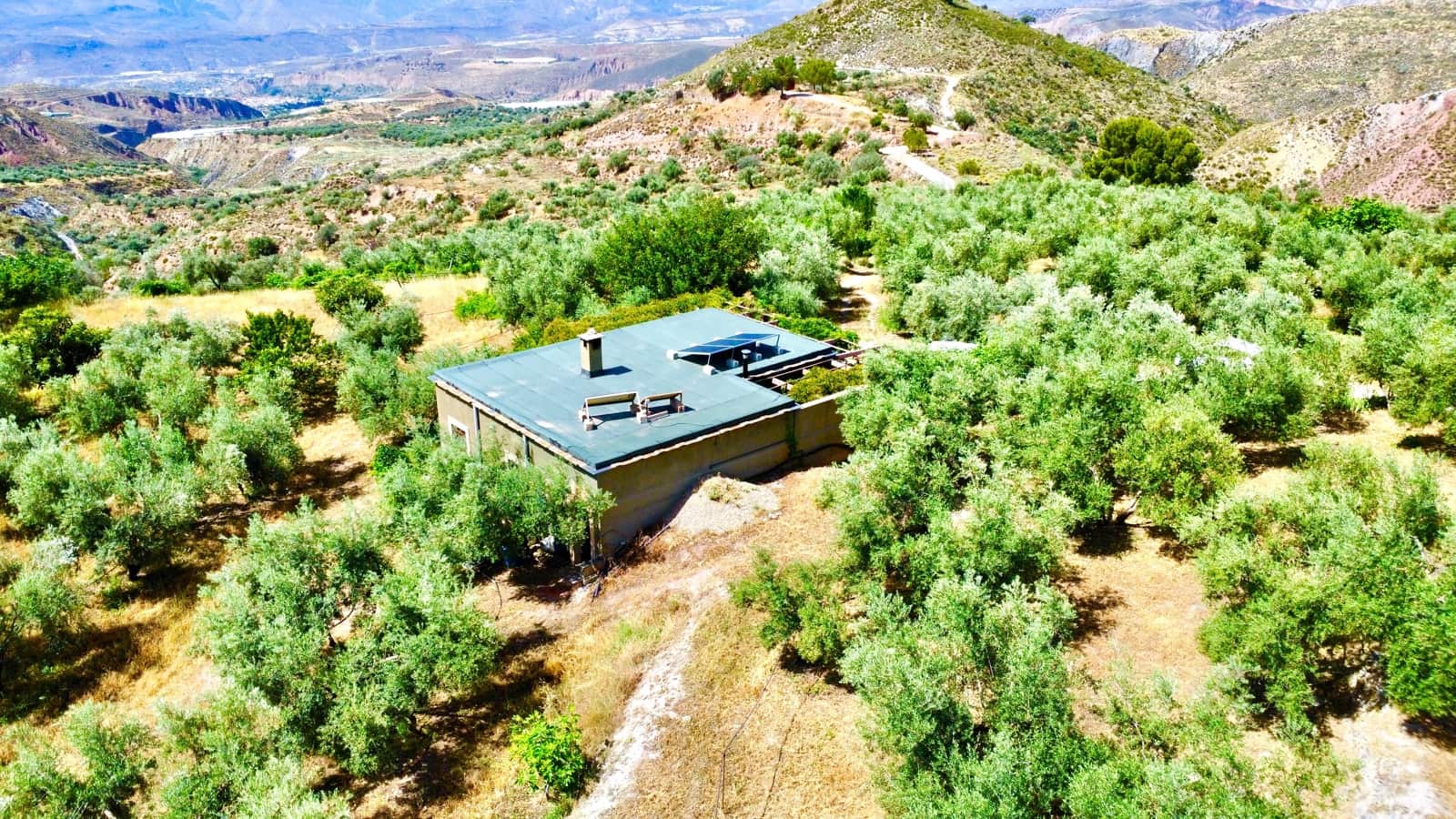 2 soveværelse Finca/Landehus til salg i Nevada med garage - € 220.400 (Ref: 9186120)