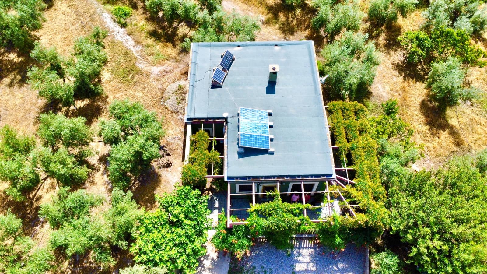 2 soveværelse Finca/Landehus til salg i Nevada med garage - € 220.400 (Ref: 9186120)