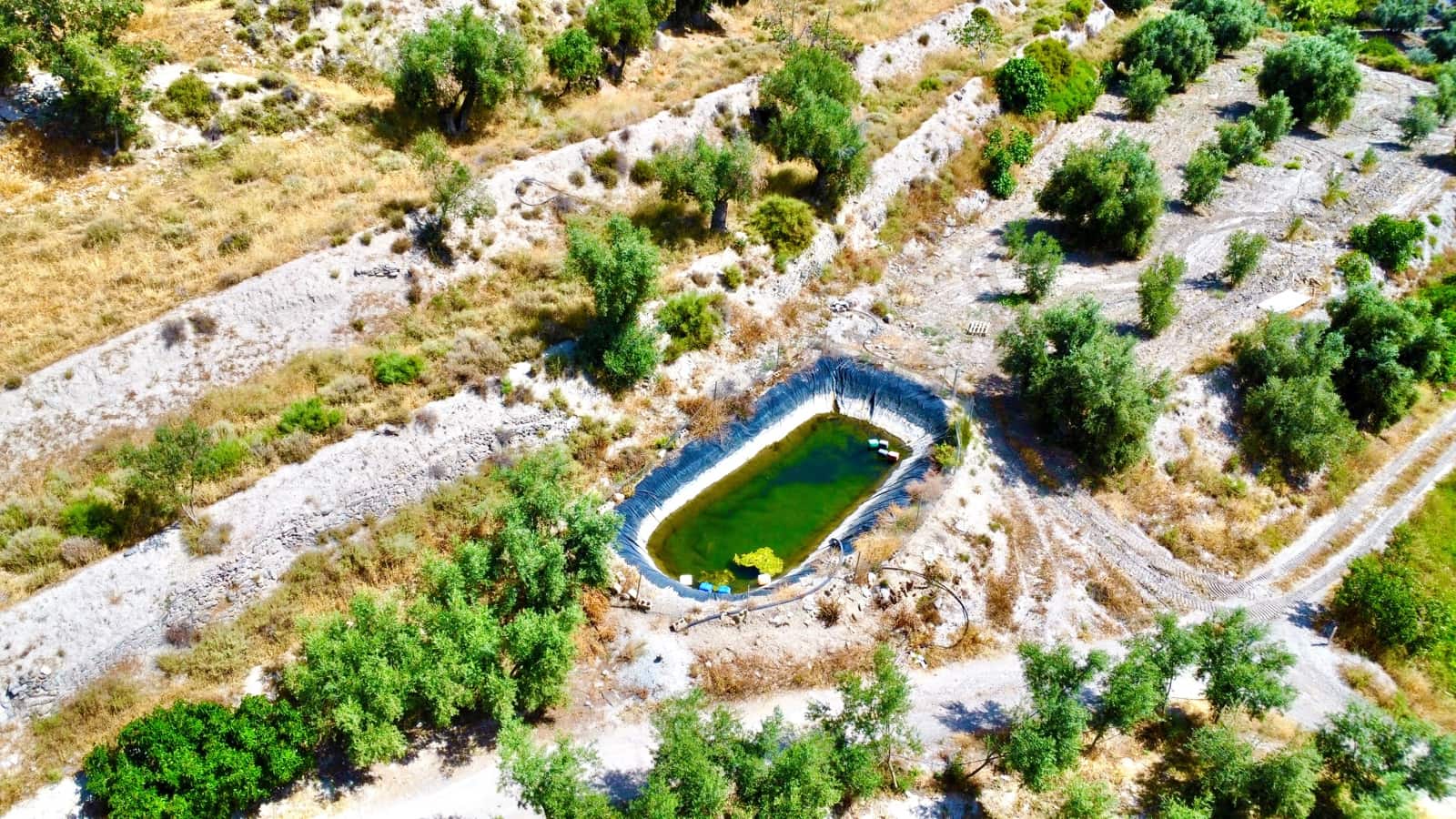 2 soveværelse Finca/Landehus til salg i Nevada med garage - € 220.400 (Ref: 9186120)