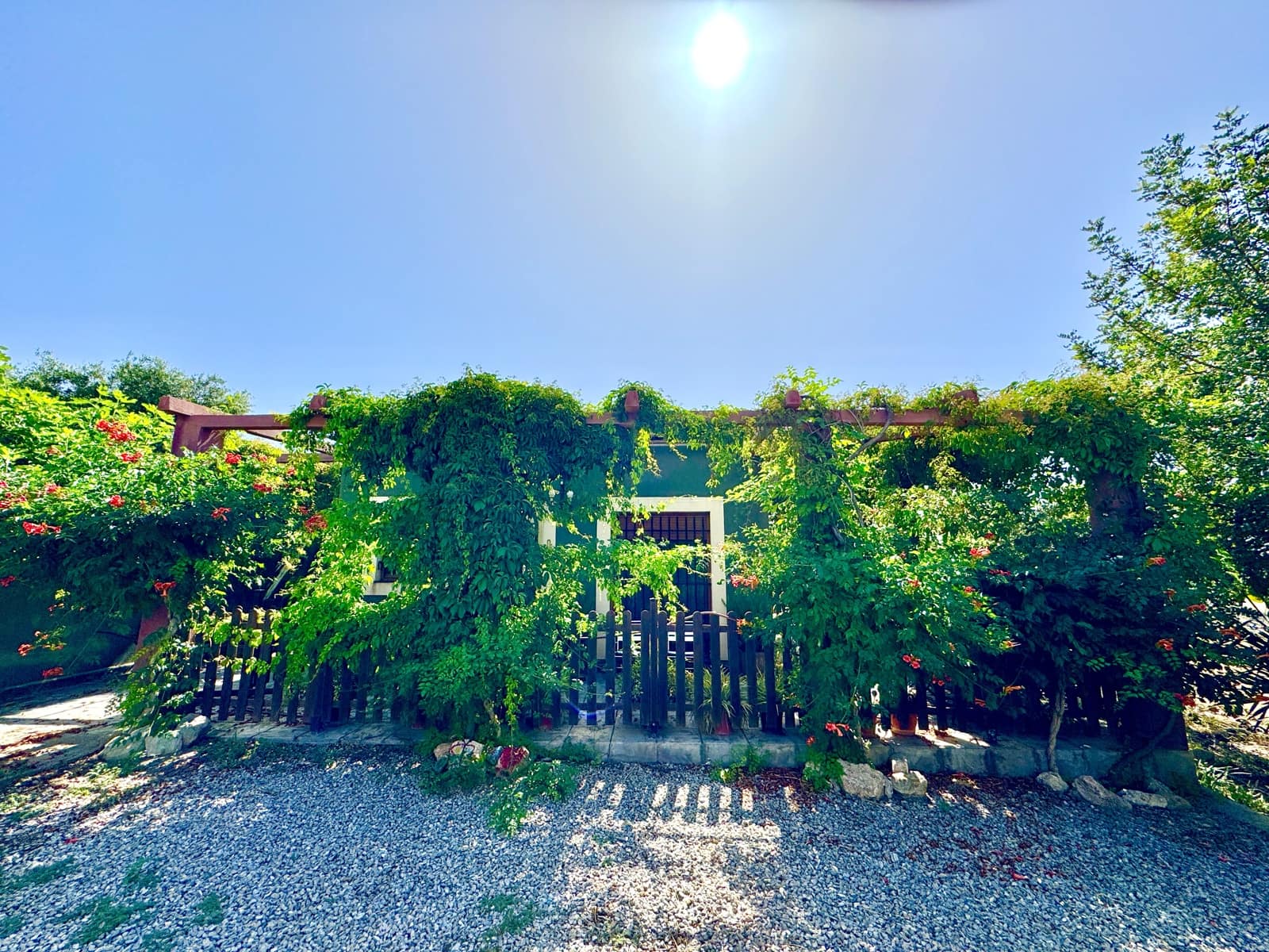 2 soveværelse Finca/Landehus til salg i Nevada med garage - € 220.400 (Ref: 9186120)