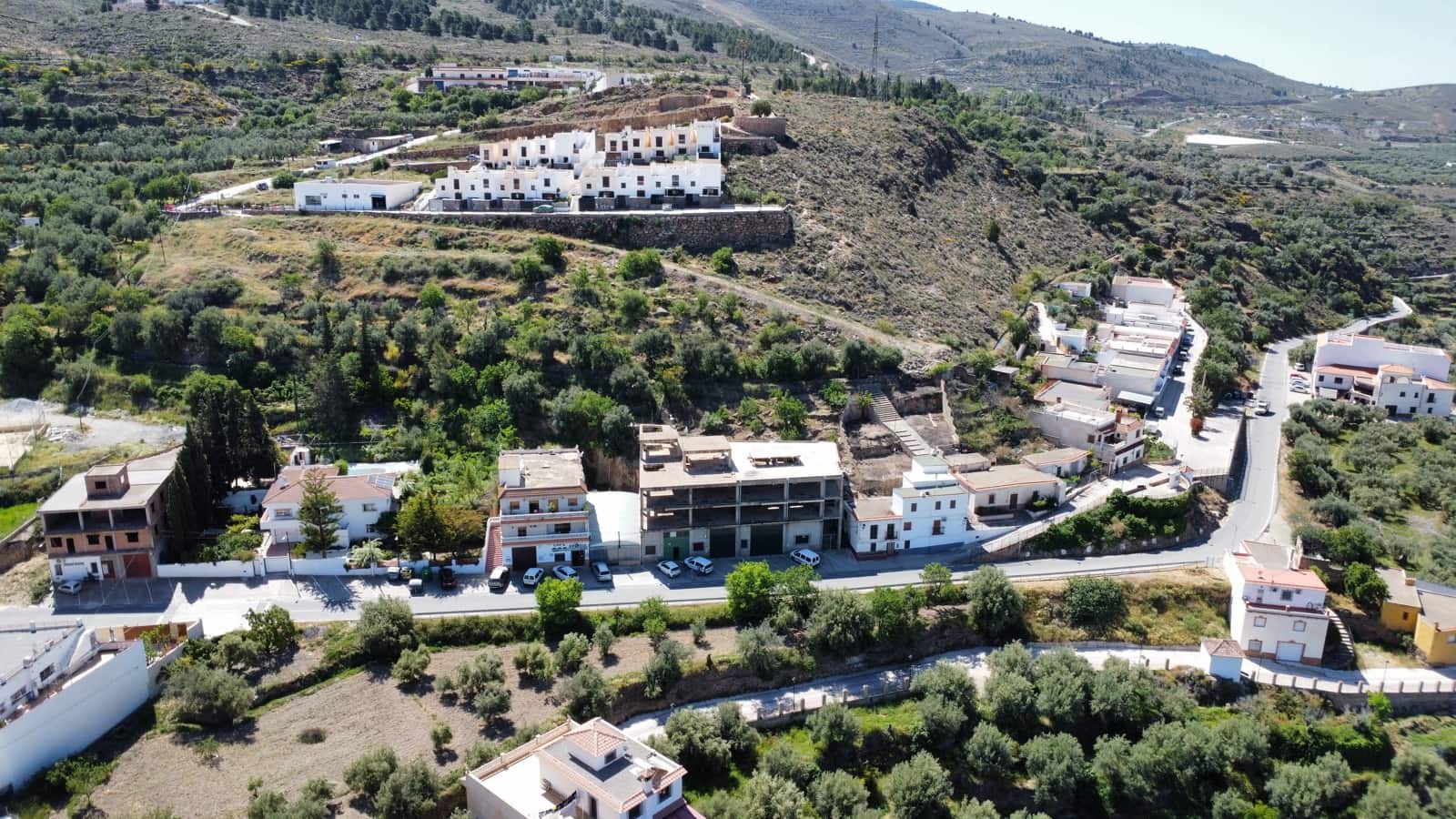 Shop for sale in Alcolea with garage - € 140,000 (Ref: 9186325)