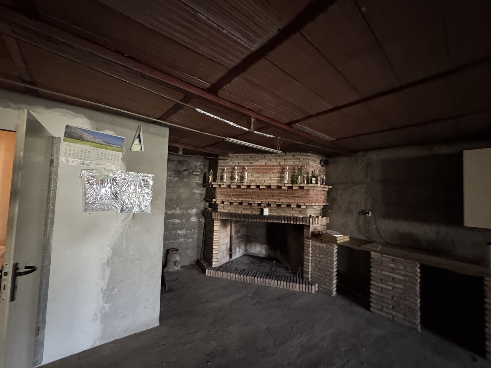 Shop for sale in Alcolea with garage - € 140,000 (Ref: 9186325)