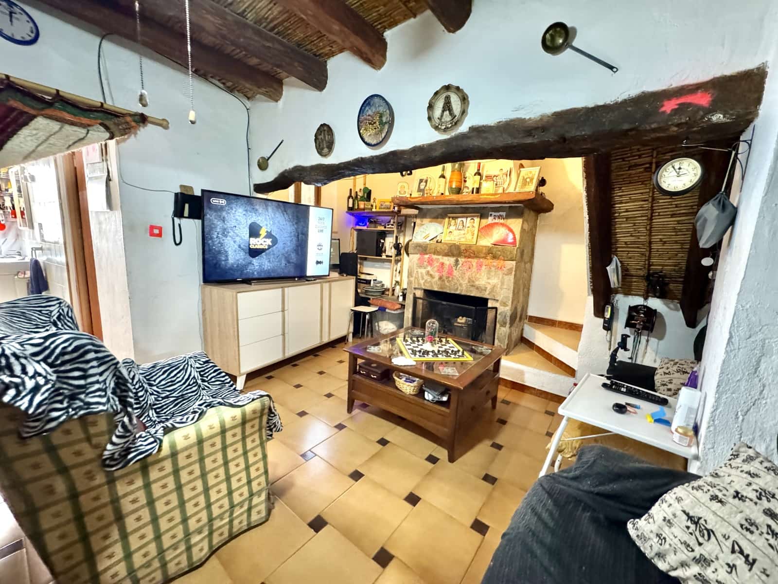 4 soveværelse Hulehus til salg i Ohanes - € 49.000 (Ref: 9186326)