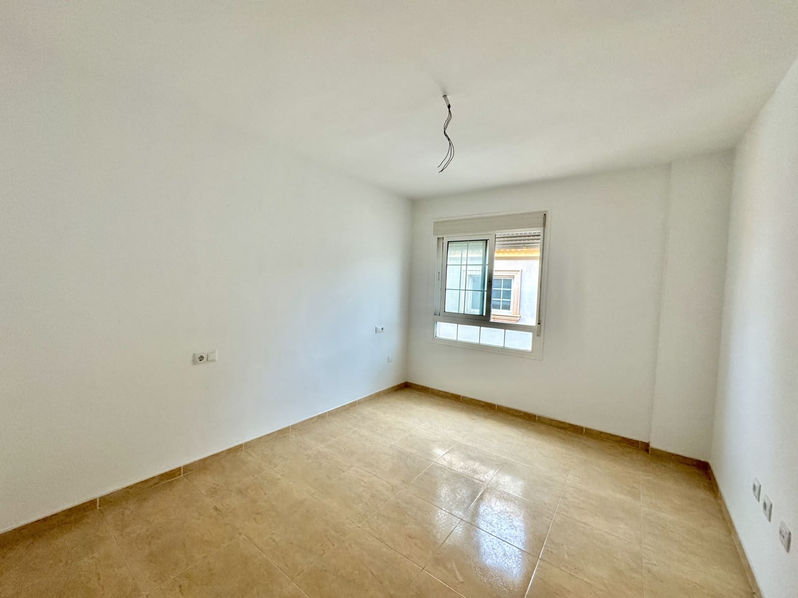 3 soveværelse Lejlighed til salg i Albunol med garage - € 110.000 (Ref: 9186330)