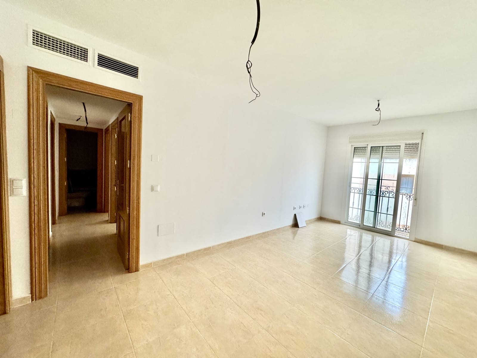 3 soveværelse Lejlighed til salg i Albunol med garage - € 110.000 (Ref: 9186330)