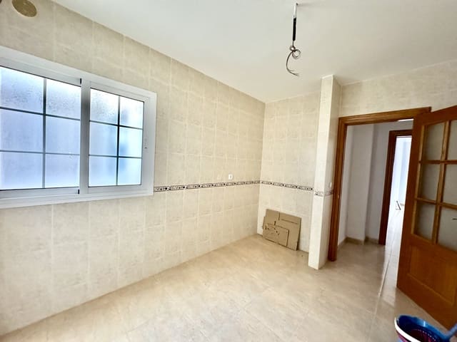 3 soveværelse Lejlighed til salg i Albuñol med garage - € 110.000 (Ref: 9186330)