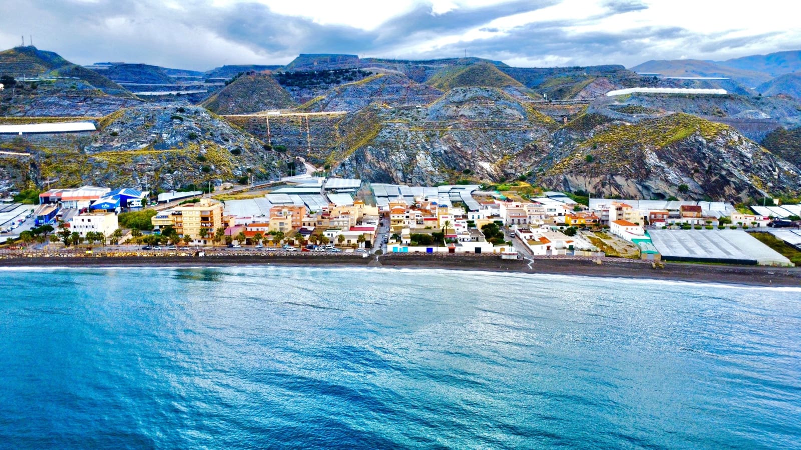 3 soveværelse Lejlighed til salg i Albunol med garage - € 110.000 (Ref: 9186330)