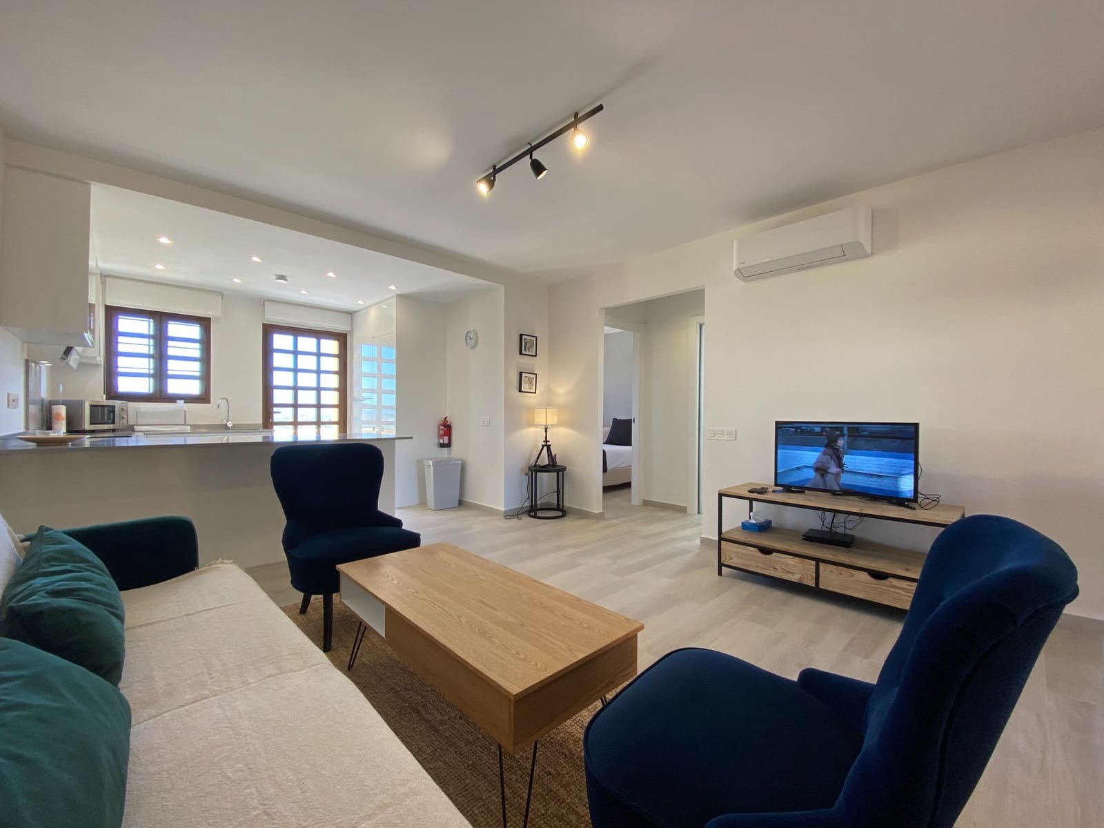 Apartamento de 2 habitaciones en Cuevas del Almanzora en venta con piscina garaje - 195.000 € (Ref: 9187546)