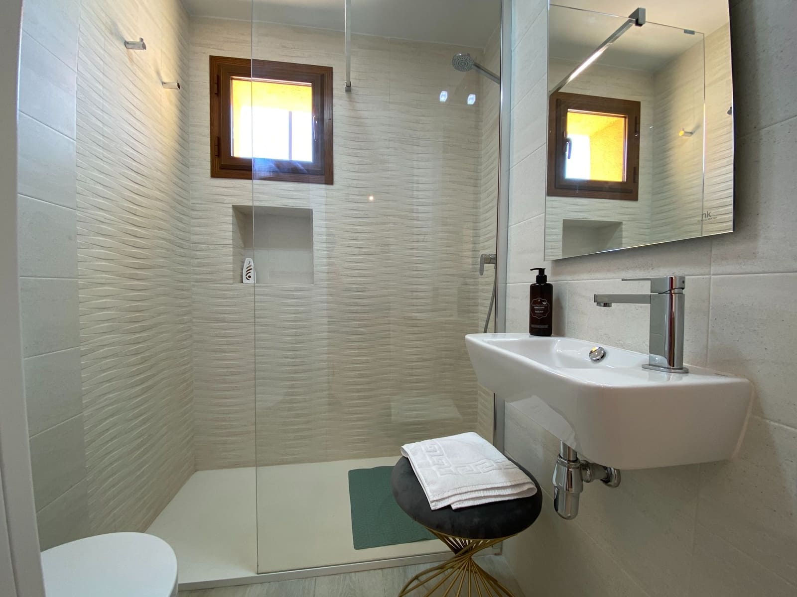 Apartamento de 2 habitaciones en Cuevas del Almanzora en venta con piscina garaje - 195.000 € (Ref: 9187546)