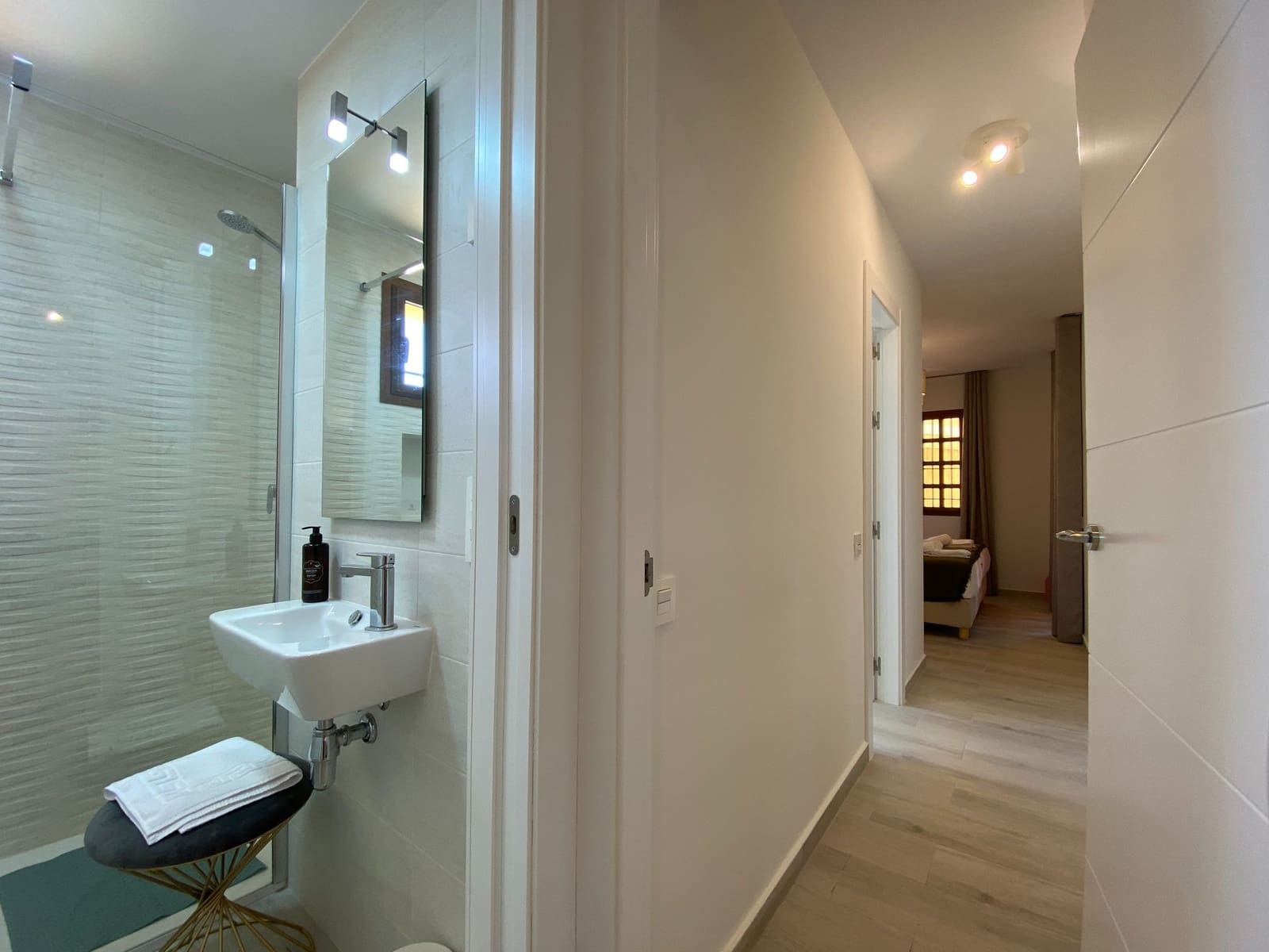 Apartamento de 2 habitaciones en Cuevas del Almanzora en venta con piscina garaje - 195.000 € (Ref: 9187546)