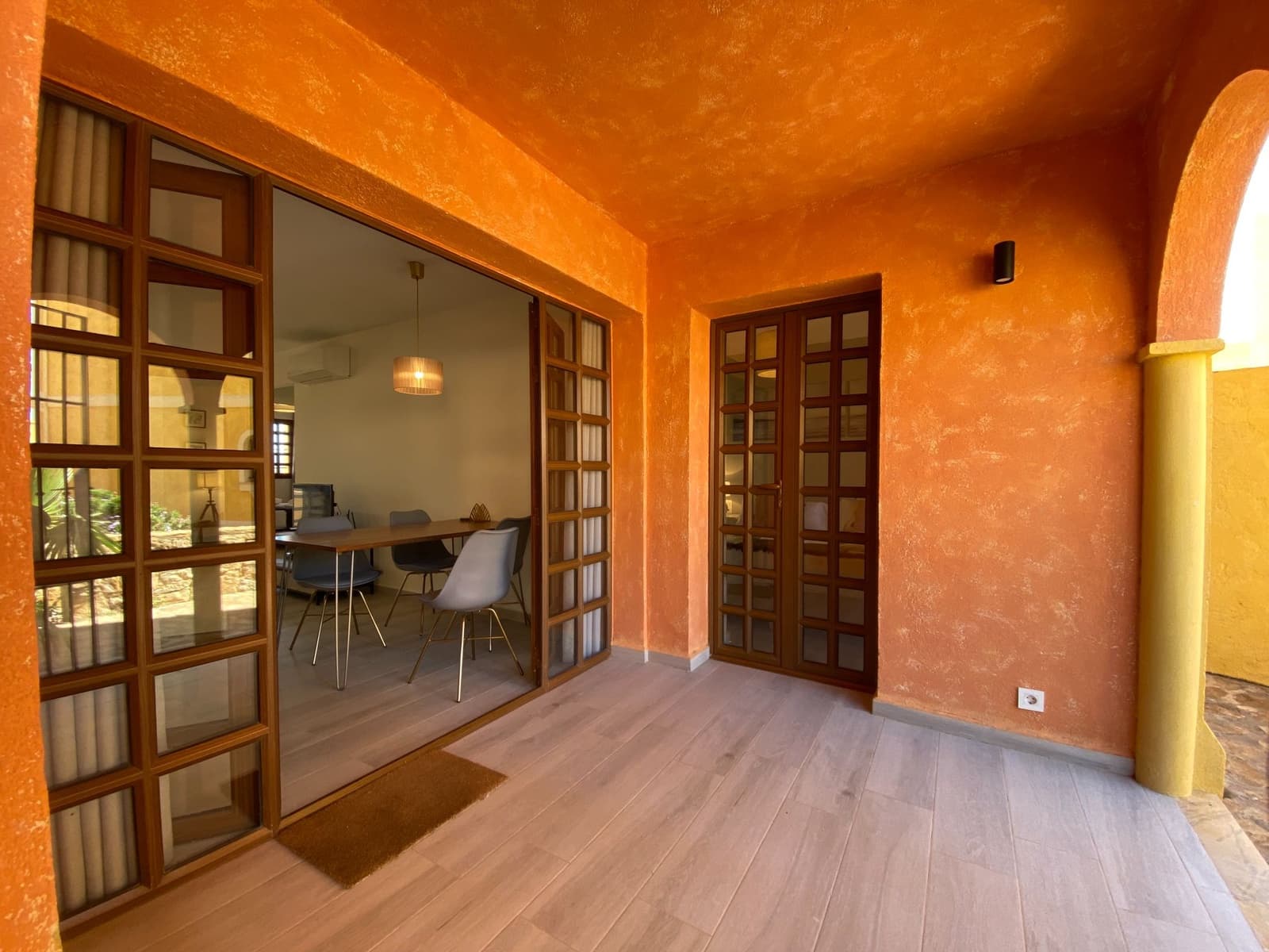 Apartamento de 2 habitaciones en Cuevas del Almanzora en venta con piscina garaje - 195.000 € (Ref: 9187546)