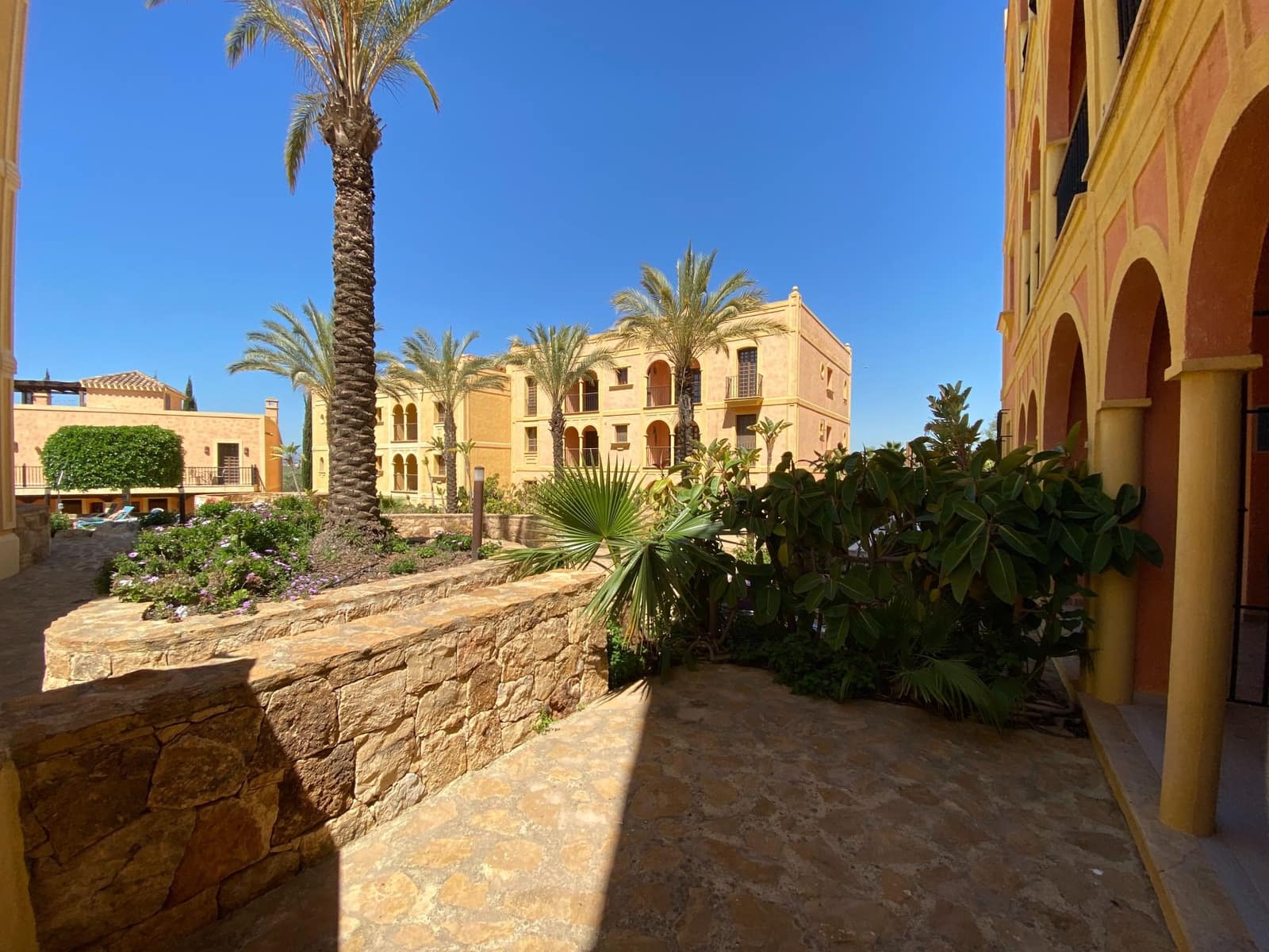 Apartamento de 2 habitaciones en Cuevas del Almanzora en venta con piscina garaje - 195.000 € (Ref: 9187546)