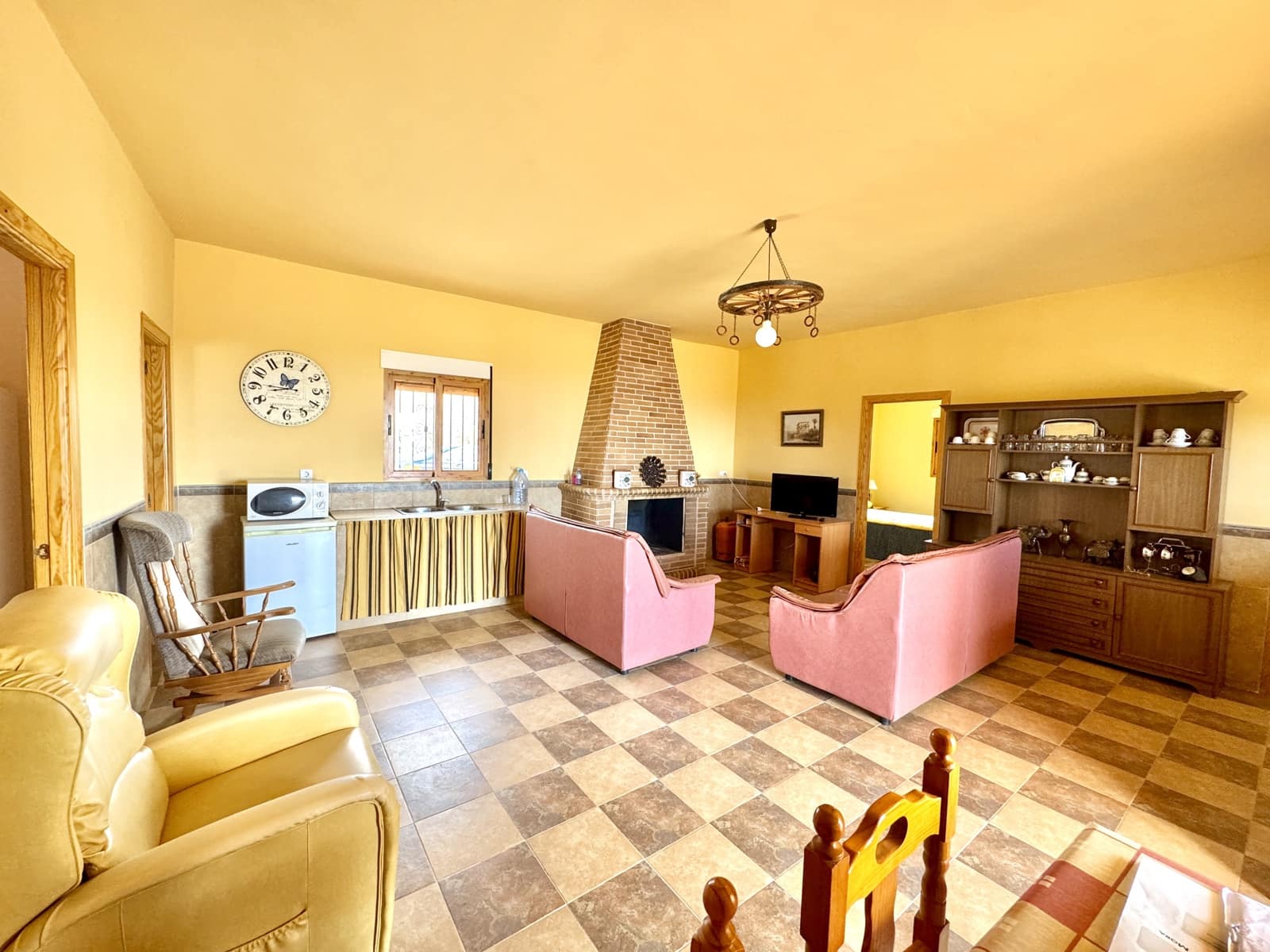 3 soveværelse Finca/Landehus til salg i Albondon med garage - € 187.000 (Ref: 9187592)