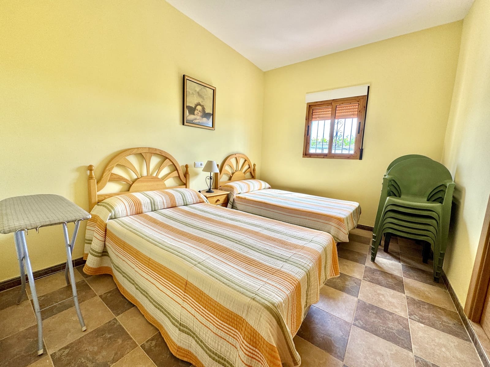 3 soveværelse Finca/Landehus til salg i Albondon med garage - € 187.000 (Ref: 9187592)