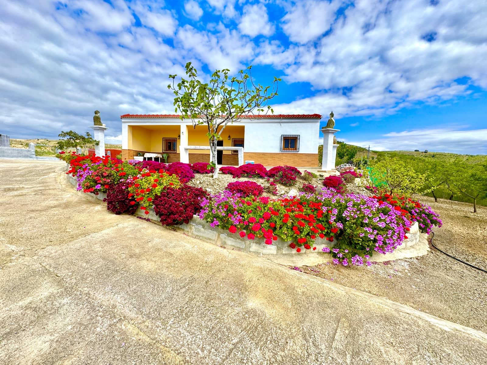 3 soveværelse Finca/Landehus til salg i Albondon med garage - € 187.000 (Ref: 9187592)