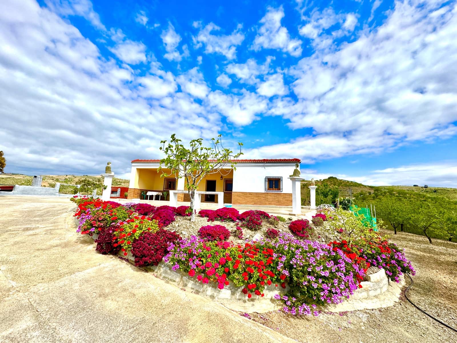 3 soveværelse Finca/Landehus til salg i Albondon med garage - € 187.000 (Ref: 9187592)