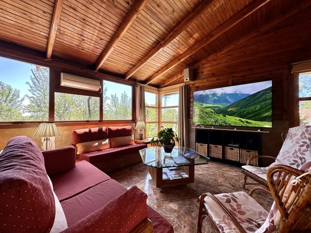 5 bedroom Business for sale in Nevada with pool garage - € 550,000 (Ref: 9187666)