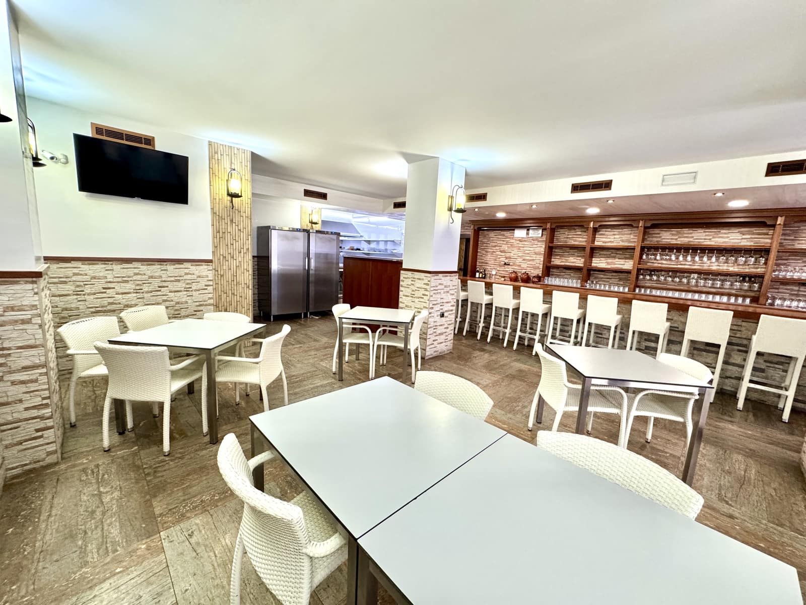 11 soverom Restaurant/Bar til salgs i Roquetas de Mar - € 863 000 (Ref: 9190707)